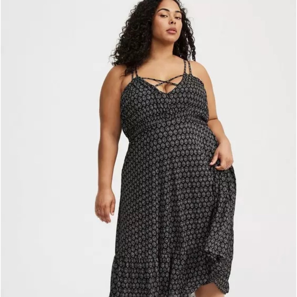 Torrid Black and White Floral Dress